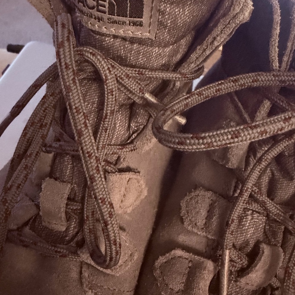 The North Face Ballard Roll Down Grey Suede HydroSeal Heat Seeker Boots Wmns 7.5 - Picture 9 of 13